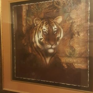 Tiger wall picture frame